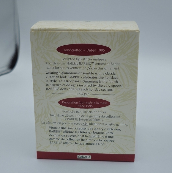 Hallmark Holiday 1996 Holiday Barbie Keepsake Ornament Collector's Series - Picture 2 of 6